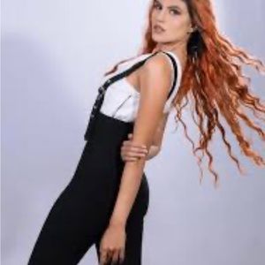 PATAGONIA WOMENS OVERALLS SIZE 10